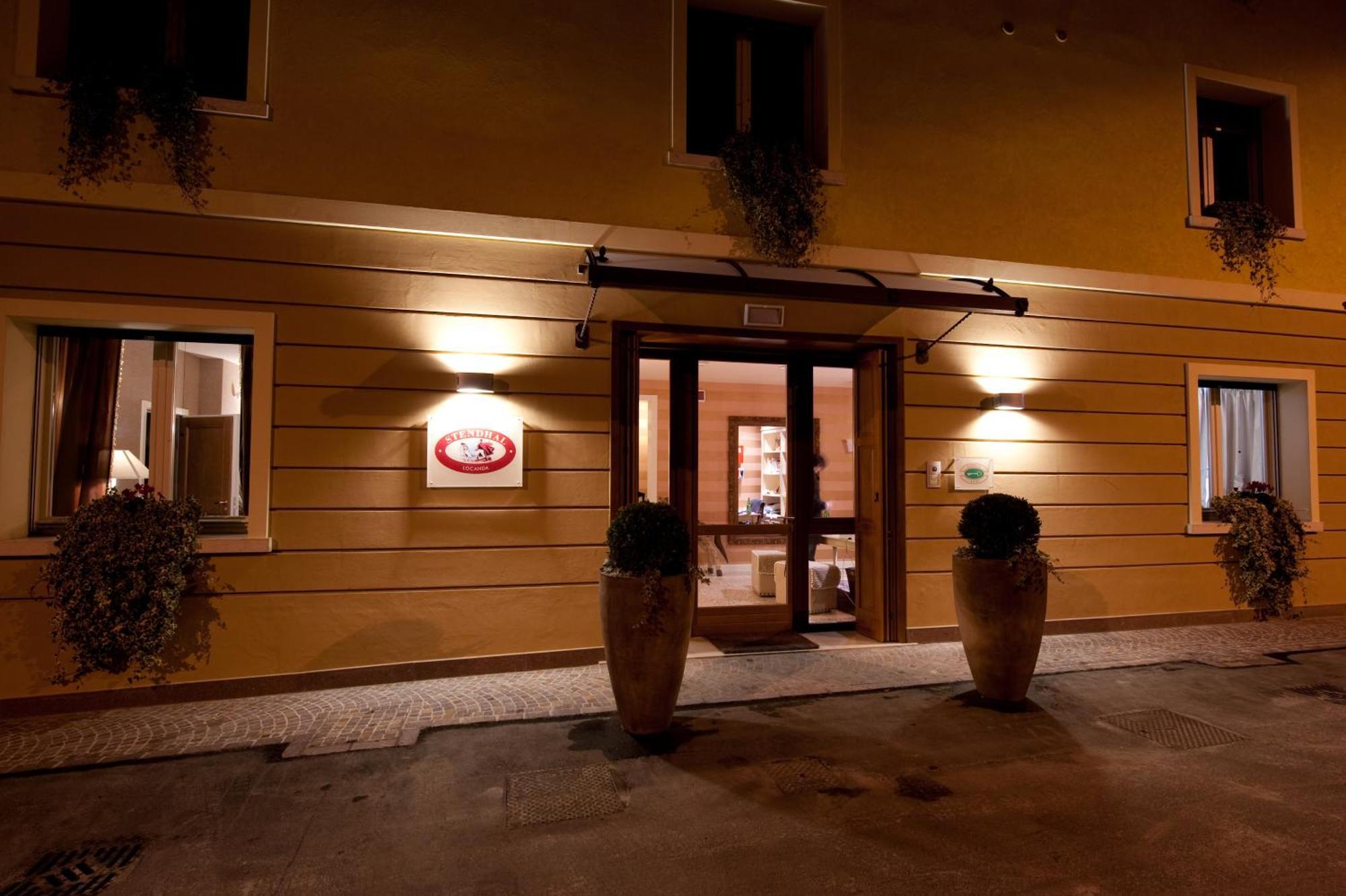 Hotel Locanda Stendhal Colorno Exterior photo